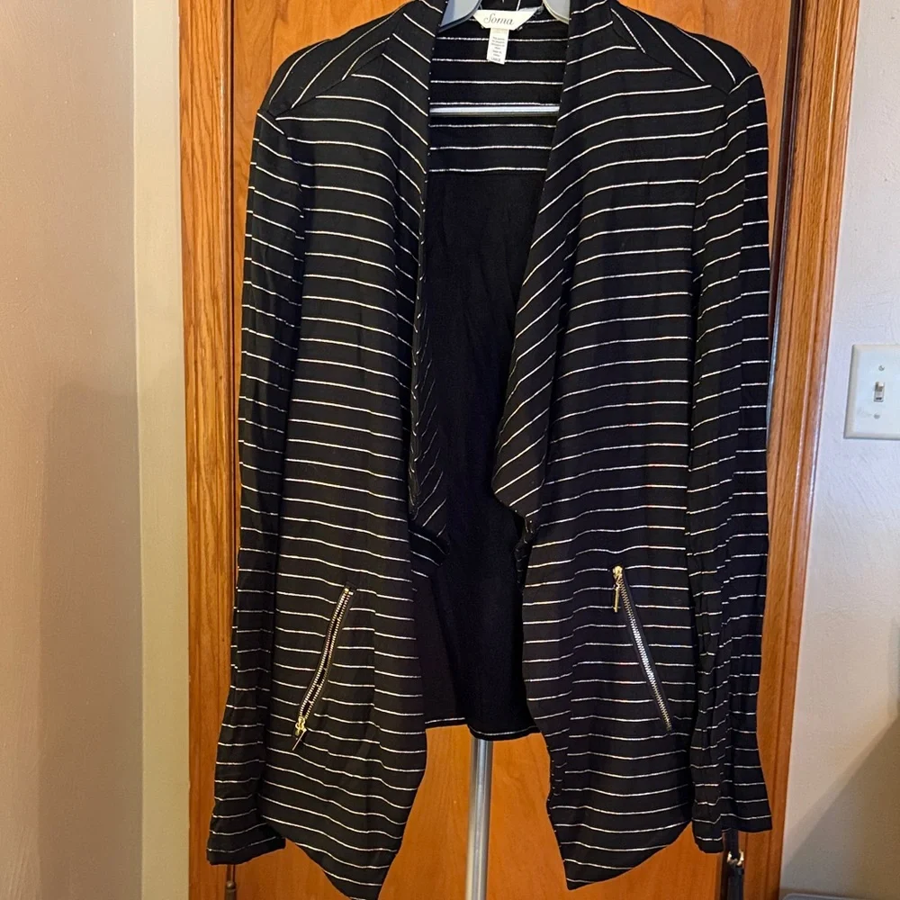Soma Black and GoldStriped Jersey knit blazer size Lg. Great condition - Picture 1 of 2